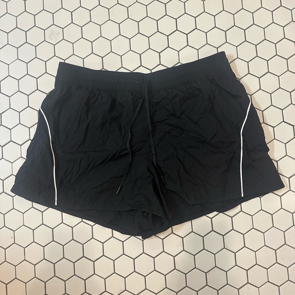Lulu lemon shorts